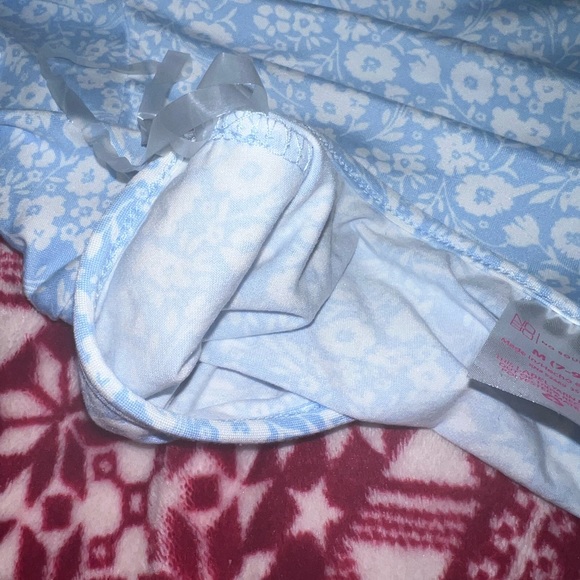 No Boundaries blouse. - Picture 5 of 6